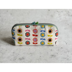 Oil Pouch - Gross 14 Flaschen - Rainbow Flowers Weiss