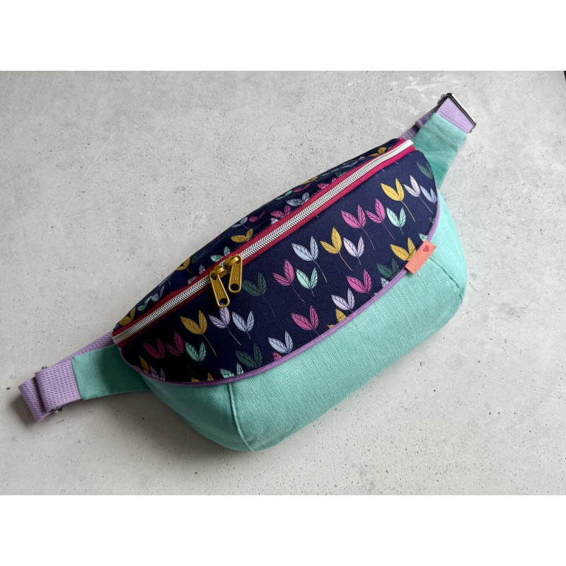 "Tasche voll Glück" // Crossbodybag "Dancing Leaves Bunt"