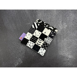 Federverschluss Täschchen Black & White Midi